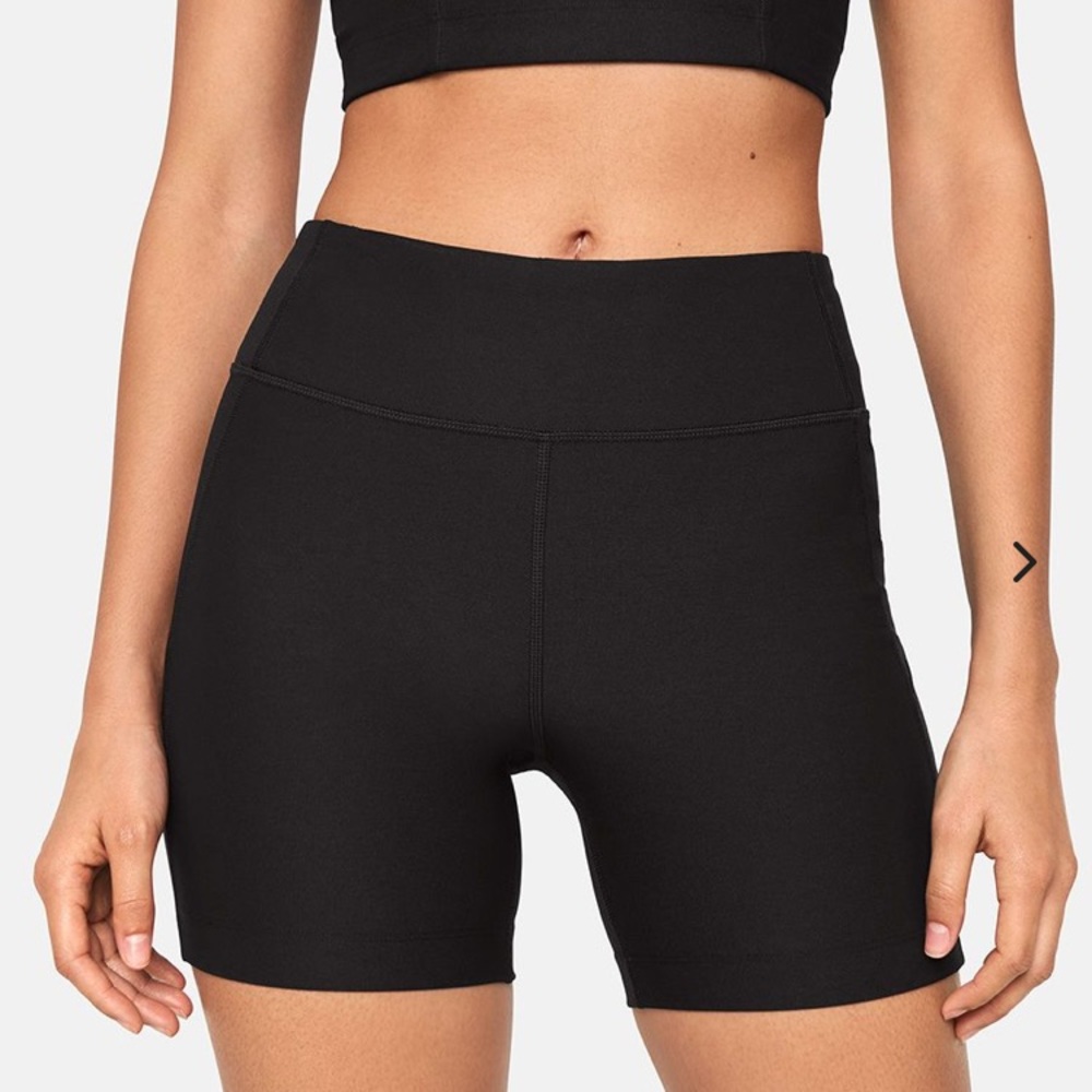 Outdoor voices warmup shorts